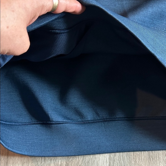 Uniqlo Men's blue  Hoodie Sweater - Picture 5 of 7